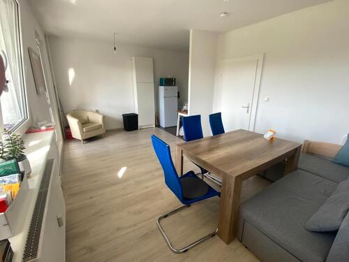 Foto - Möblierte 3-Zimmer-Wohnung im Zentrum Neustadt – ab August