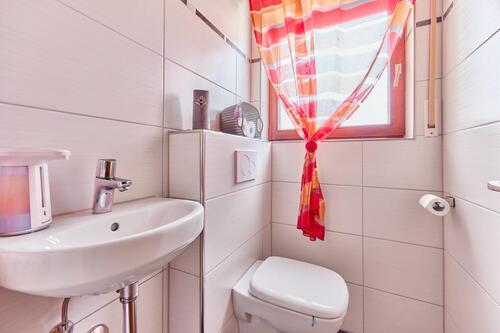 Foto - 5 Zimmer Etagenwohnung zur Miete in Walzbachtal
