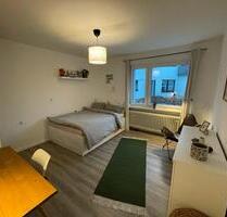 ZWISCHENMIETE Zimmer in 2er-WG inkl. Wohn- & Esszimmer - Göttingen Oststadt ZWISCHENMIETE Zimmer in 2er-WG inkl. Wohn- & Esszimmer - Göttingen Oststadt