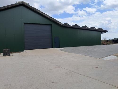 Foto - Lagerhalle - Hallenfläche zu vermieten!