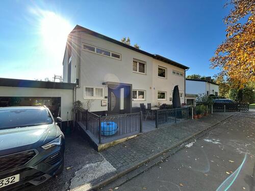 Foto - Doppelhaushälfte in bester Lage von Pirmasens