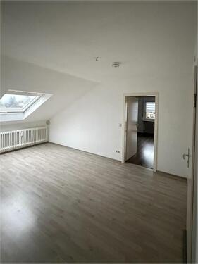 Foto - Dachgeschoss WohnungSOFORT VERFÜGBARTOP LageBalkonKellerGäst