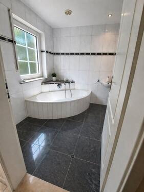 Foto - 5 Zimmer Erdgeschoßwohnung zur Miete in Eppelborn