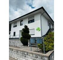 Zweifamilienwohnhaus Luxus-Bungalow mit Einliegerwohnung | 270 m² - Wenden