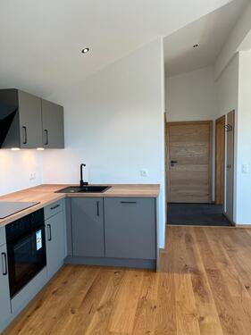 Foto - Helle Neubau-Dachgeschosswohnung (KfW-40-Standard) mit Balkon