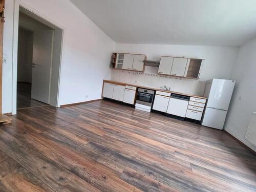 Foto - Vermiete 2 Zimmerwohnung mit Wintergarten und Einbauküche Teilmö