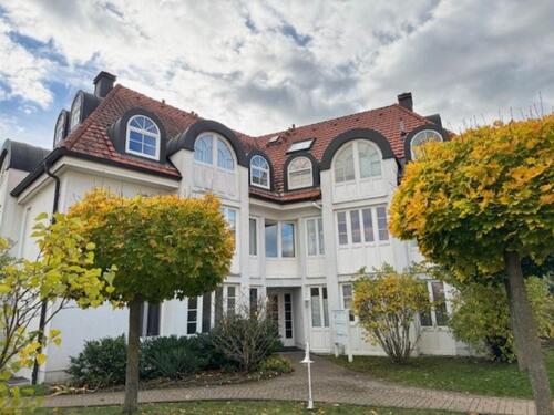 Foto - Großzügige 5-Zimmer-Maisonette-Wohnung mit Terrasse und Garten