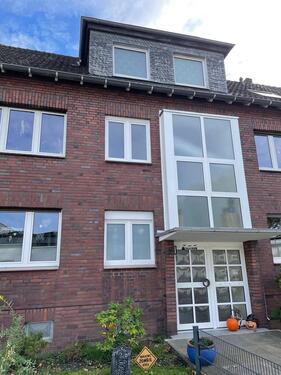 Foto - Helle 4,5 Zimmer Dachgeschosswohnung (mit Dachschrägen)