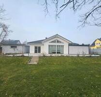 Neu errichteten Traumhaus auf großem Grundstück in Bad Lauchstädt - Merseburg