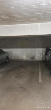 Foto - Garagenstellplatz zu vermieten - 150,00 EUR Miete,
