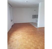 Schöne, ruhige Wohnung in Osterhofen (zentrumsnah)