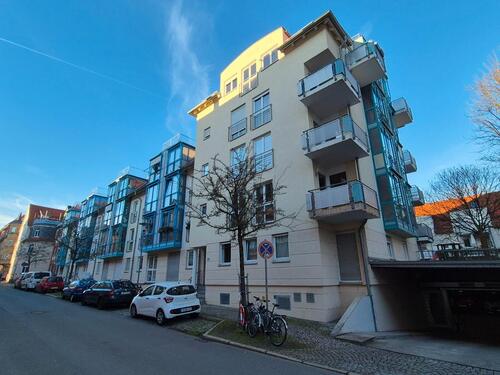 Foto - 2-Zimmerwohnung mit Südbalkon und TG-Platz, unweit der Universitä