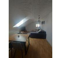4-Zimmer-Whg 86 qm EBK Bad Garage Keller 450 Euro kalt plus NK - Pressath