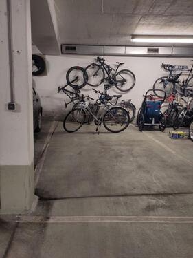 Foto - Tiefgaragenstellplatz für Motorrad od.ä. Oertlinweg