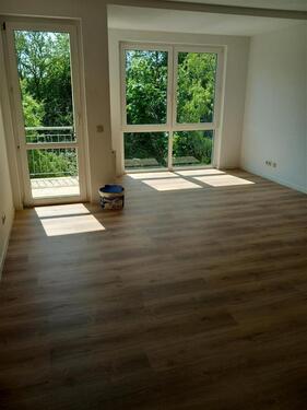 Foto - Wohnen im Grünen - effizient geschnittene 2-Zimmer-Wohnung Am Spring