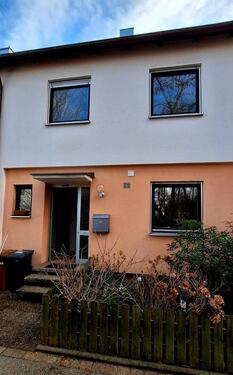 Foto - Reihenmittelhaus in Kleinschwarzenlohe