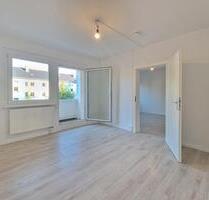 Das 2 x 2 in Neuhausen! 2-Zimmer-Wohnung in der 2. Etage - Hereinspaziert! - Neuhausen/Erzgebirge