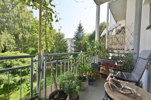 Foto - Moderne 2-Raum-Wohnungin Chemnitz mit Einbauküche, Balkon und Fußbodenheizung im Bad