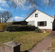 Charmantes Einfamilienhaus - 189.000,00&nbsp;EUR Kaufpreis, ca.&nbsp; 84,00&nbsp;m&sup2; in Rastede (PLZ: 26180)