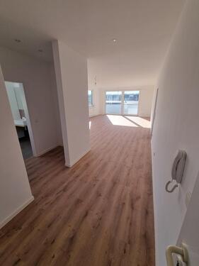 Foto - Großzügige Penthousewohnung mit Dachterrasse und Parkplatz