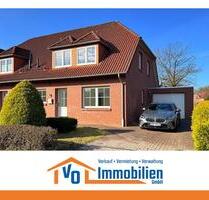 Renovierte DHH mit überdachter Terrasse, Garten & Garage in zentraler Lage von Ostgroßefehn