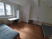 Foto - Frauen WG Zimmer neben Duisburg Hbf