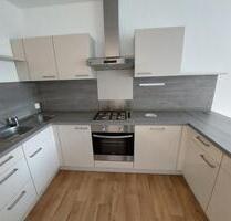 EBK Balkon Badewanne - 330,00 EUR Kaltmiete, ca.  48,97 m² in Chemnitz (PLZ: 09130) Hilbersdorf