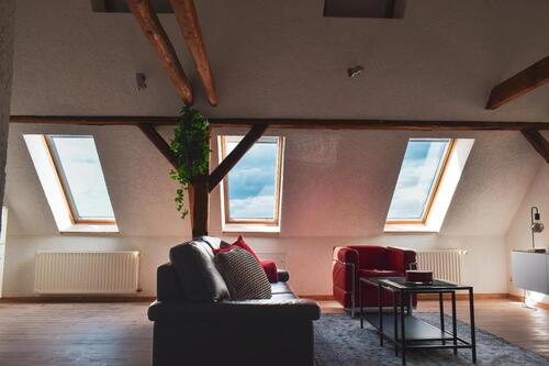 Foto - Möblierte Dachgeschosswohnung mit Sauna zu vermieten