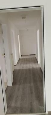 Foto - Helle 4 zimmmer Wohnung mit Garage zu Vermieten