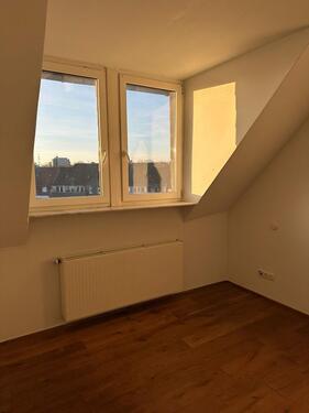 Foto - 2 Zi. DG Wohnung Essen Rüttenscheid