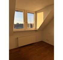 2 Zi. DG Wohnung Essen Rüttenscheid