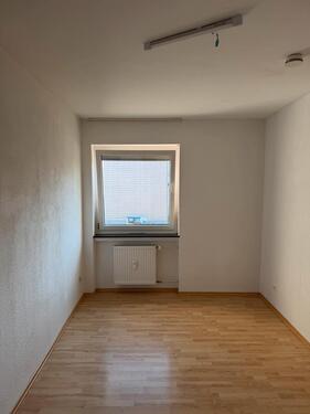 Foto - 4,5 Zimmer Wohnung zu vermieten kalt 850€