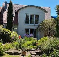 Einfamilienhaus auf schönem 764 m² Grundstück - Tiefenbronn