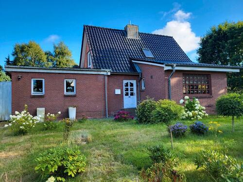 Foto - Nordsee-Auszeit: Ferienhaus „Ole Deern“ – ideal für 2 mit Hund