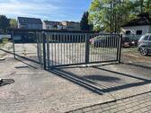 Foto - gepflegter Carport in geschlossener Stellplatzanlage