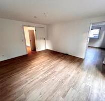 Geschmackvolle 3-Raum-Wohnung mit Balkon und EBK in Offenburg