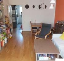 Möblierte 3-Zi. Wohnung im Mertonviertel mit EBK + TG-Stellplatz - Frankfurt am Main Nord-West