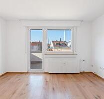 Helle 2-Zimmer Wohnung mit großer Terrasse in Stuttgart