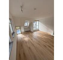 Modern renovierte 2-Zimmer-Wohnung im Herzen von Idstein