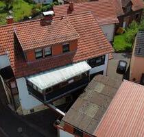 Großzügiges Zweifamilienhaus mit separatem Gartengrundstück - Bebra
