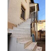 4 Zimmer Wohnung in Erzhausen - 1.250,00&nbsp;EUR Kaltmiete, ca.&nbsp; 95,00&nbsp;m&sup2; in Erzhausen (PLZ: 64390)