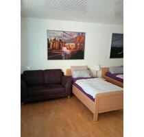 Wohnung 2 Zimmer, Wintergarten - 900,00&nbsp;EUR Kaltmiete, ca.&nbsp; 71,00&nbsp;m&sup2; in Hannover (PLZ: 30655) Buchholz-Kleefeld