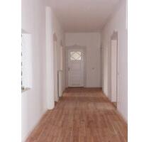 helle 6-Zimmer-Wohnung in charmatem Altbau - Nürnberg Kleinweidenmühle