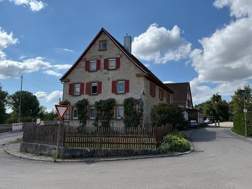 Foto - Gepflegtes Mehrfamilienhaus in Rot am See zu verkaufen