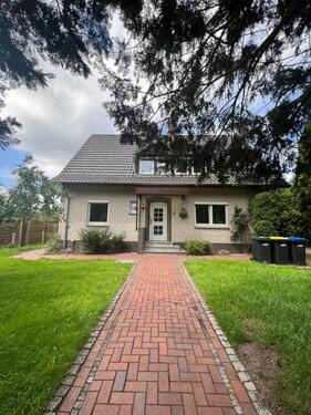 Foto - Geräumiges Einfamilienhaus in ländlicher Lage mit Garten
