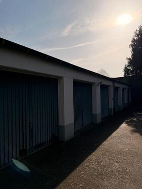 Foto - Eine Garage zu Vermieten in Lürrip