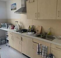 Schönes helles WG-Zimmer mit eigenem Bad o. DuscheWCWaschbecken - Gerbrunn