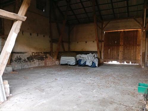 Foto - Stellplätze in geschlossener Scheune frei