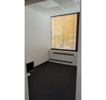 Büroraum zur Untermiete - 280,00 EUR Kaltmiete, in Lemgo (PLZ: 32657)