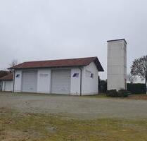 Gewerbehalle auf großem Grundstück mit direkter Autobahnlage - Pocking